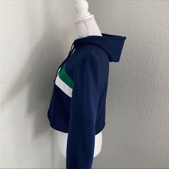 Forever 21 Crop Pull Over Hoodie Sweater - Picture 8 of 8